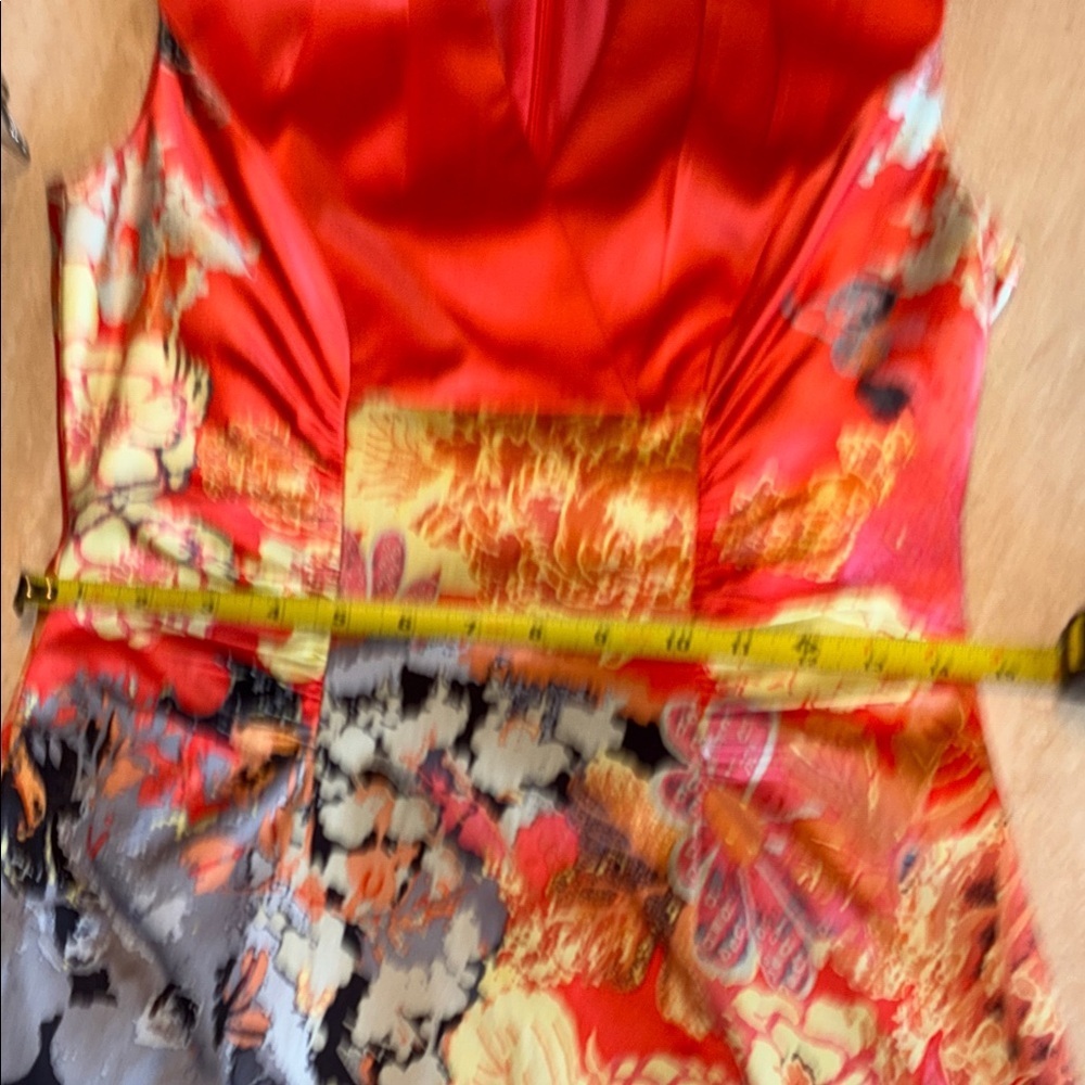 KAY UNGER Colorful Ruched Silk Floral Sheath Dress - Sleeveless, Asian flavor. 4 - Picture 11 of 15